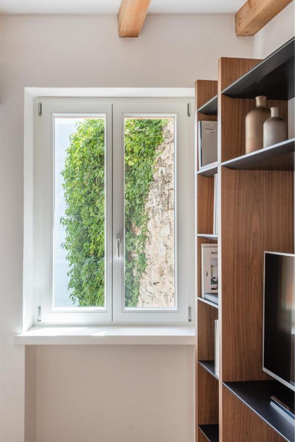 Maison Du Lac Limone sul Garda Luaran gambar