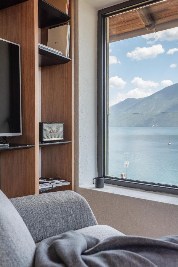Maison Du Lac Limone sul Garda Luaran gambar