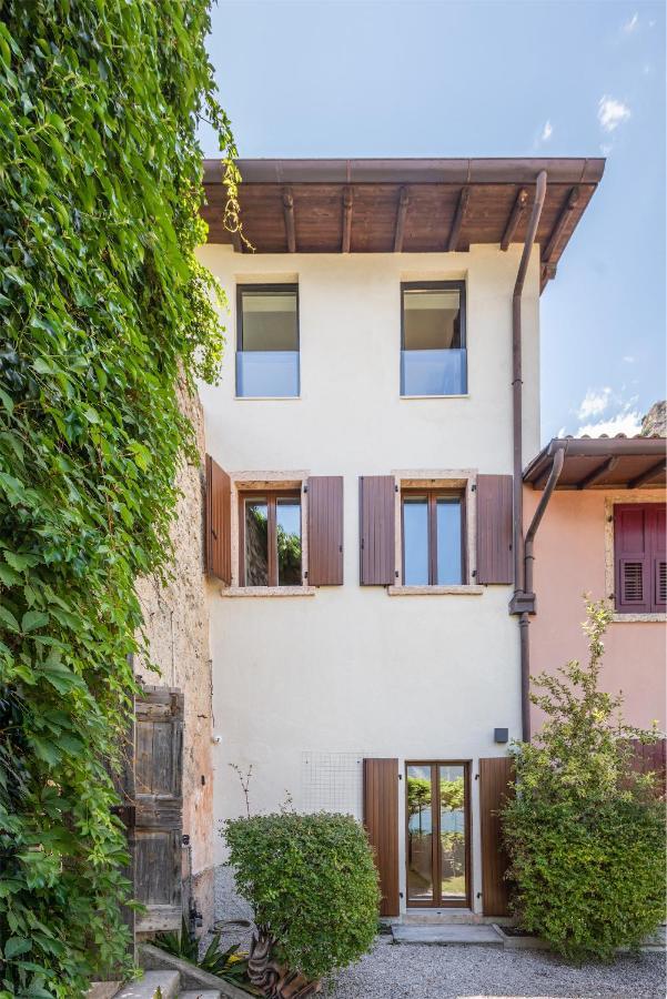 Maison Du Lac Limone sul Garda Luaran gambar